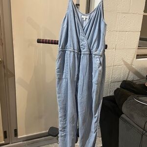 🌟 Abound 100% Lyocell Denim Jumpsuit – Size Large – Great Condition